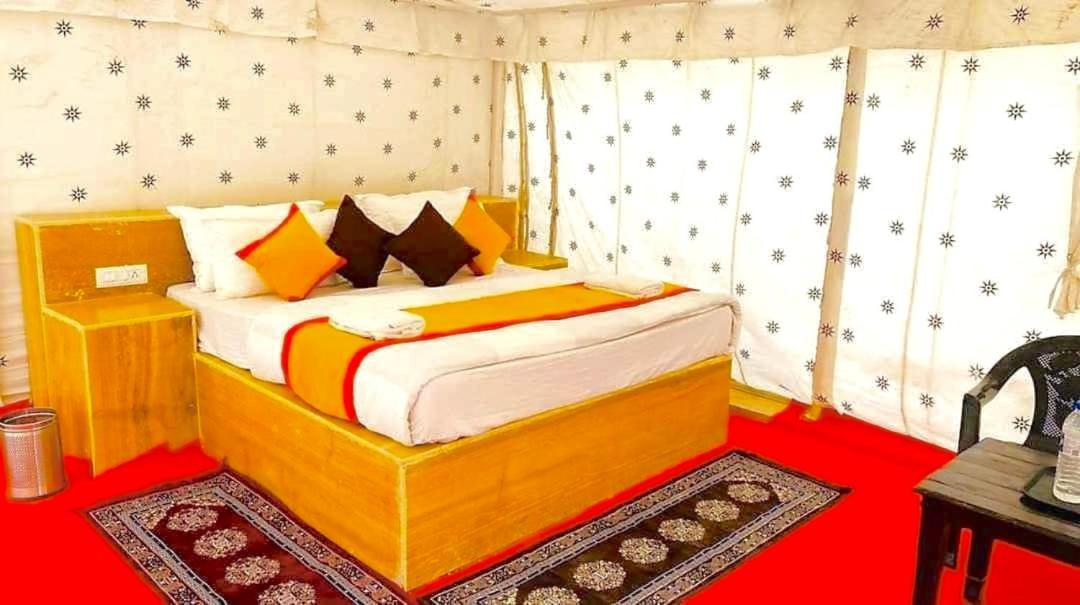 Om Luxury Resort Джайсалмер Номер фото